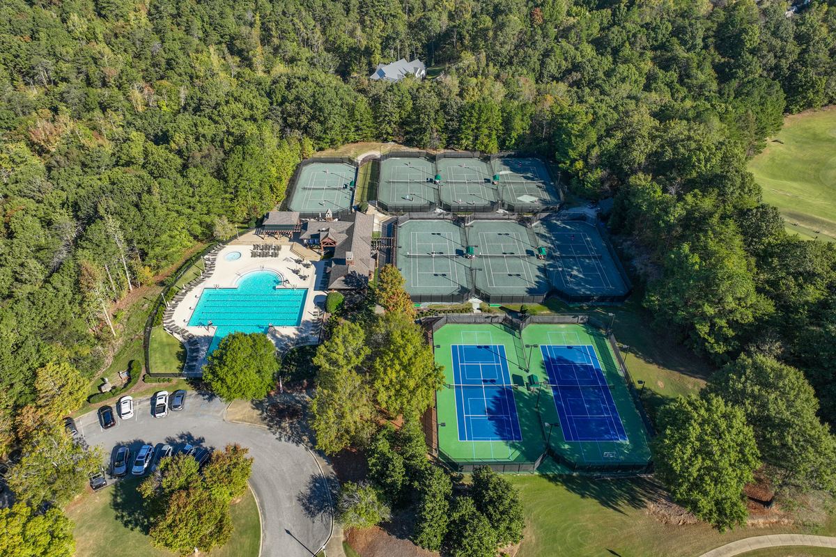 Aerial view of club amenities in Liberty Park